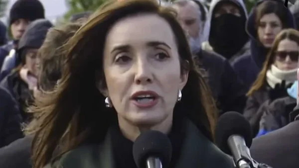 La vicepresidenta Villarruel denuncia al periodista Javier Negre.